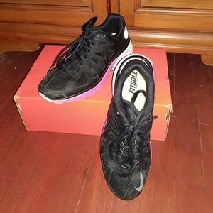 Size 7.5 Women's Nike Lunarhaze+ Sneakers